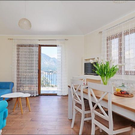 Our Sunset Apartments With Pool And Sea View Kotor Exteriör bild