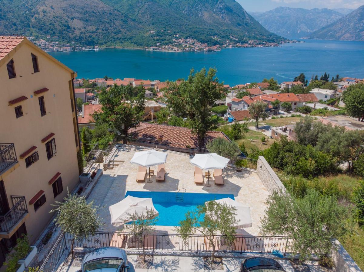 Our Sunset Apartments With Pool And Sea View Kotor Exteriör bild
