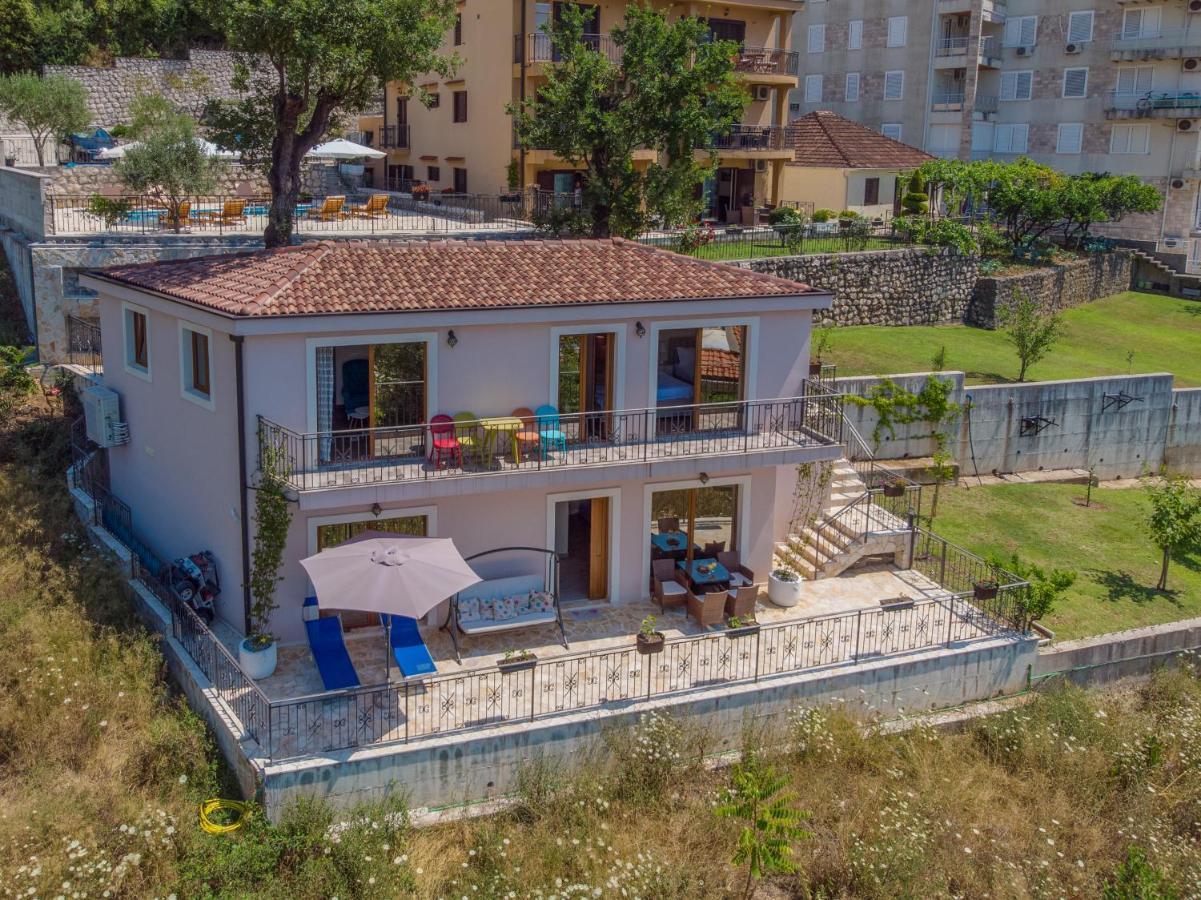 Our Sunset Apartments With Pool And Sea View Kotor Exteriör bild