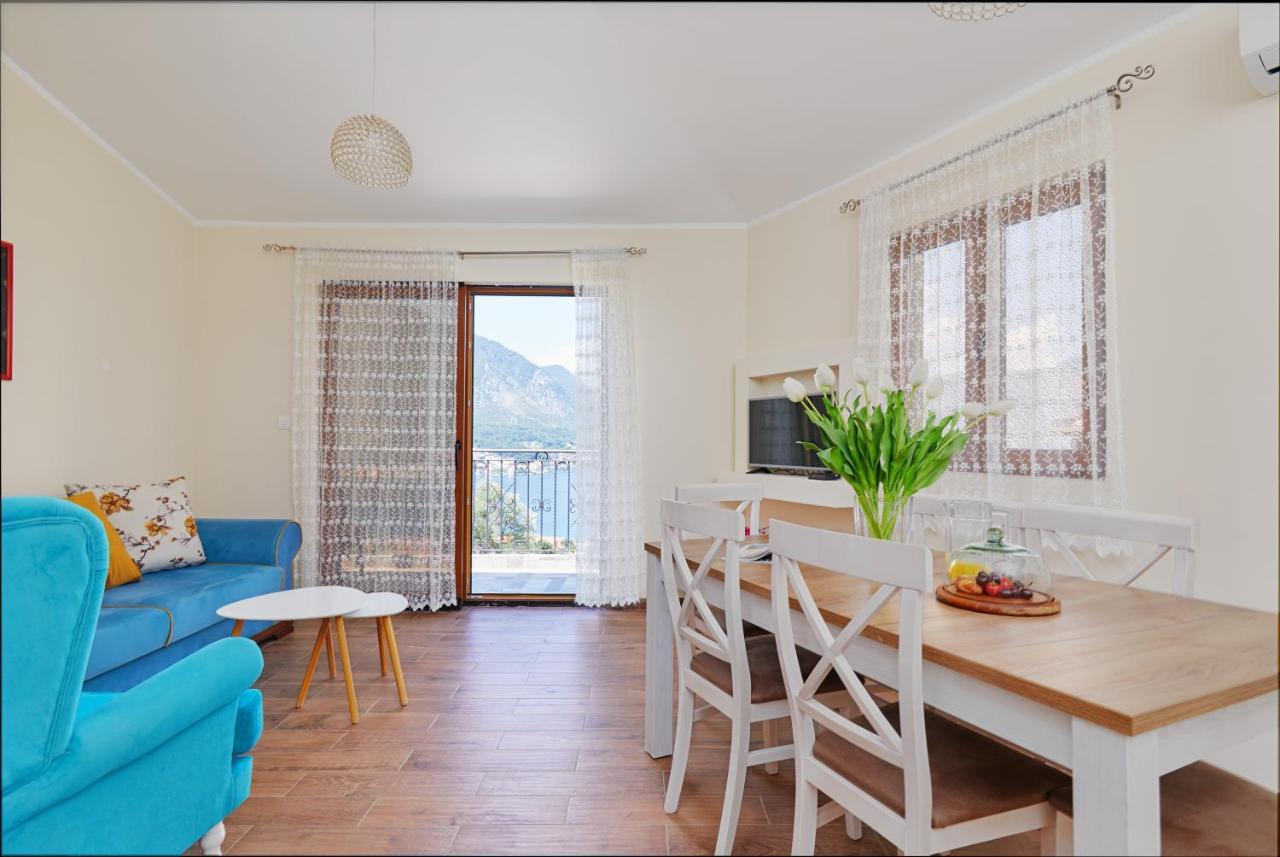 Our Sunset Apartments With Pool And Sea View Kotor Exteriör bild